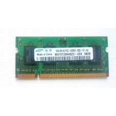 Operatyvioji Atmintis ( RAM )  1GB 2Rx16 PC2-5300S